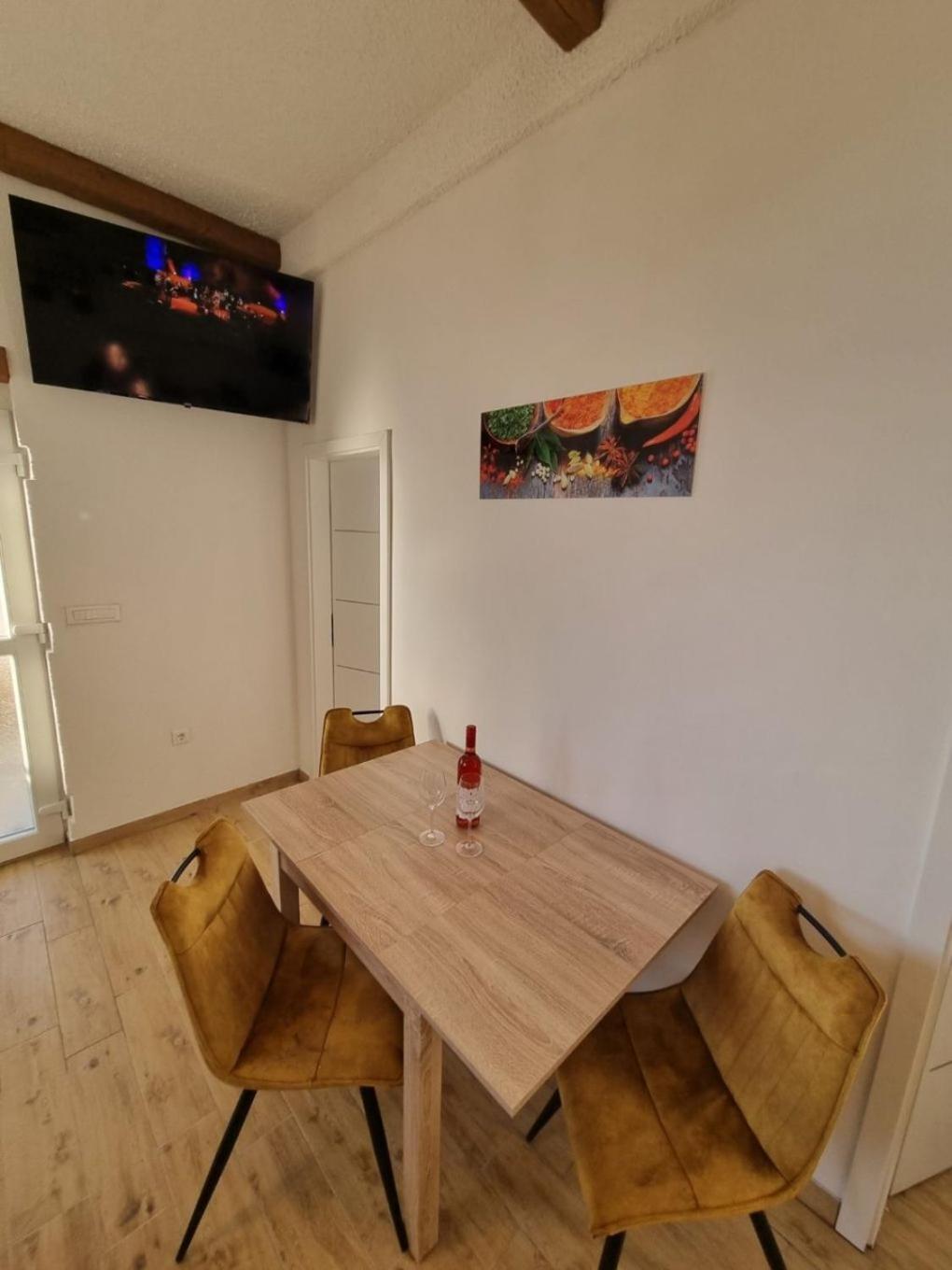 Apartments Gogi Živogošće 外观 照片